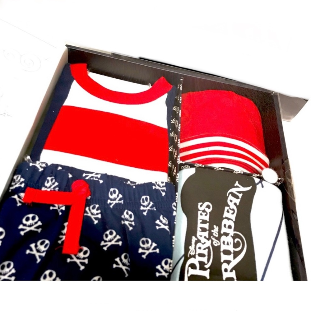 Disney Pirates of the Caribbean 4 Piece Layette Set